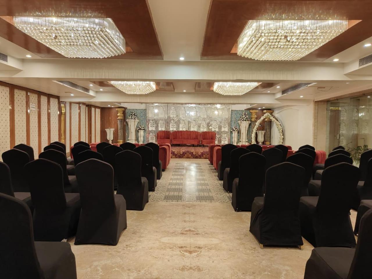 The Grand Suncity Hotel & Resorts Bhopal Exterior photo