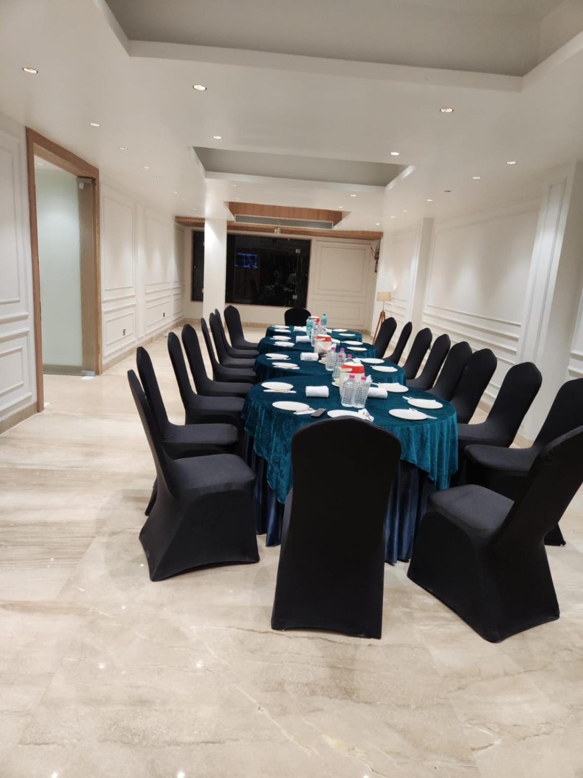 The Grand Suncity Hotel & Resorts Bhopal Exterior photo