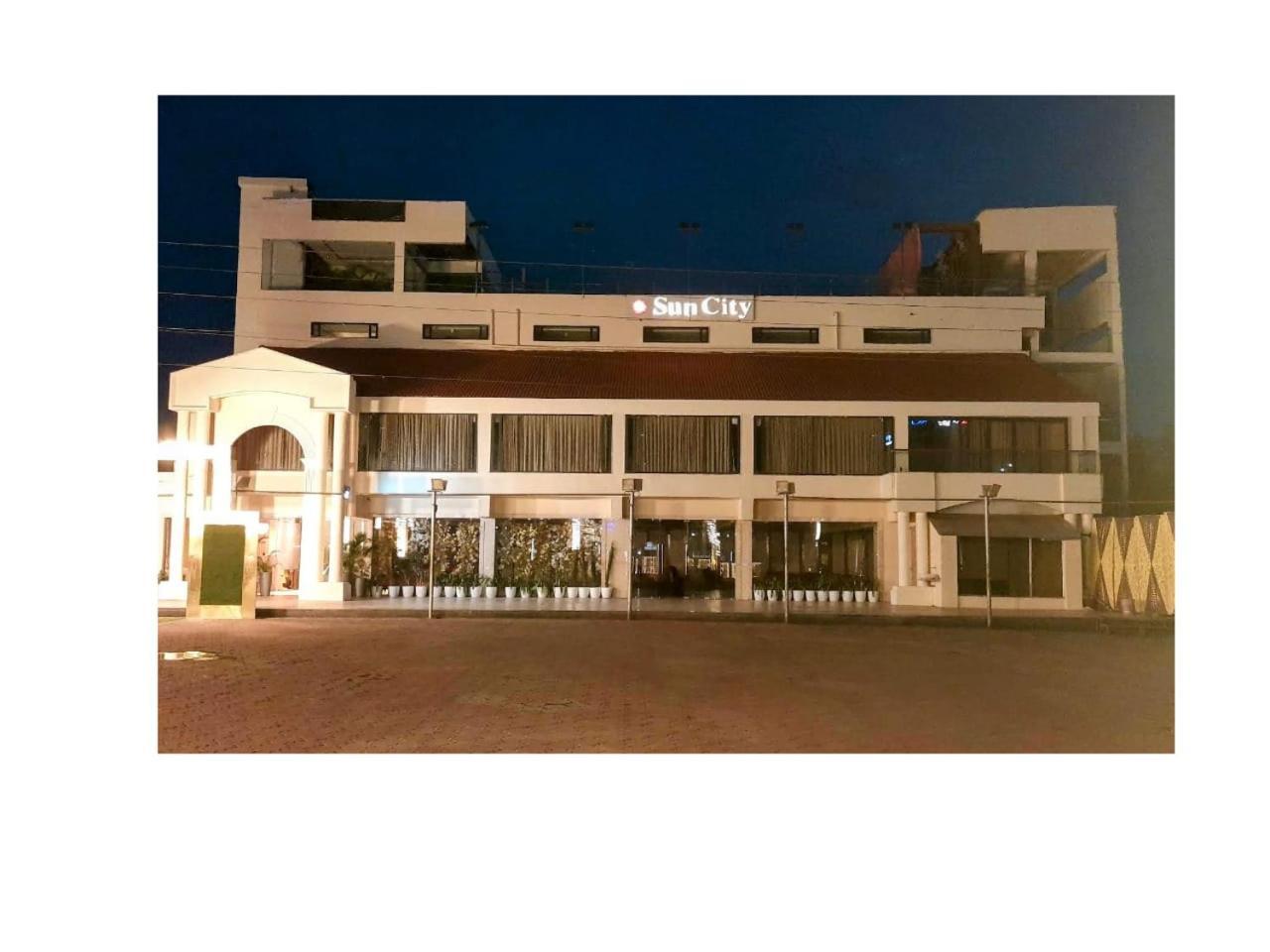 The Grand Suncity Hotel & Resorts Bhopal Exterior photo